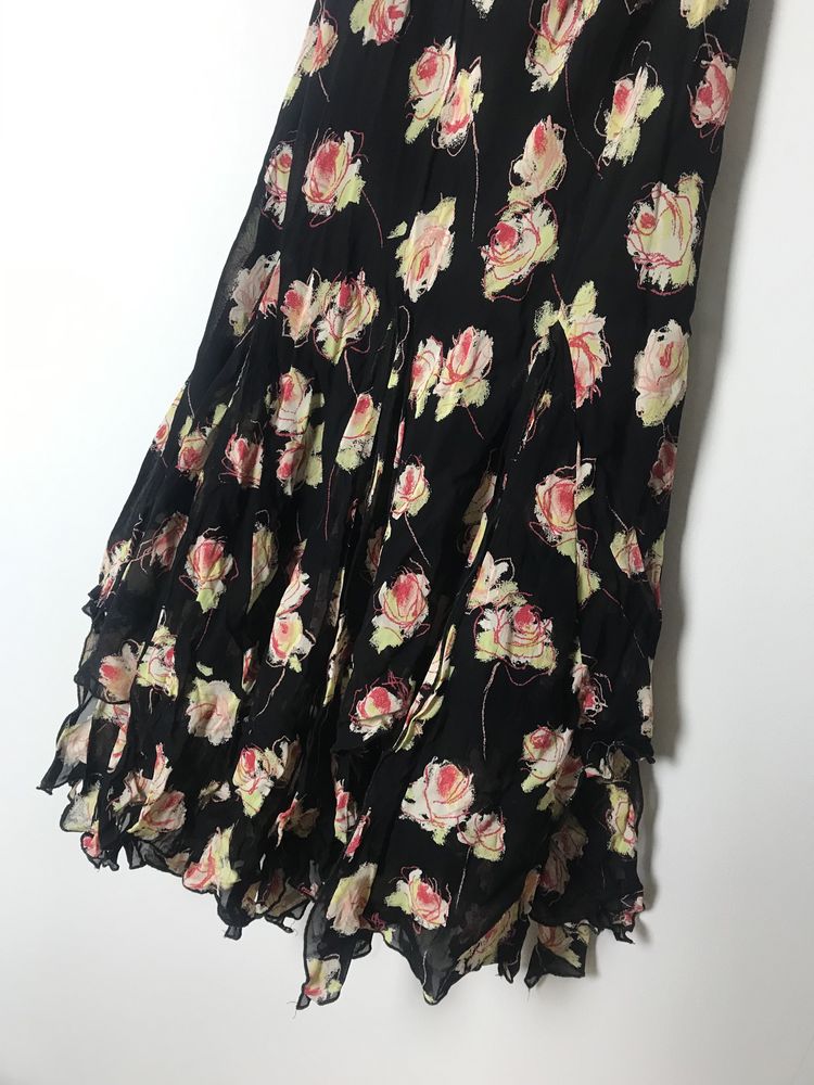 Czarna długa spódnica w róże maxi, perełka vintage