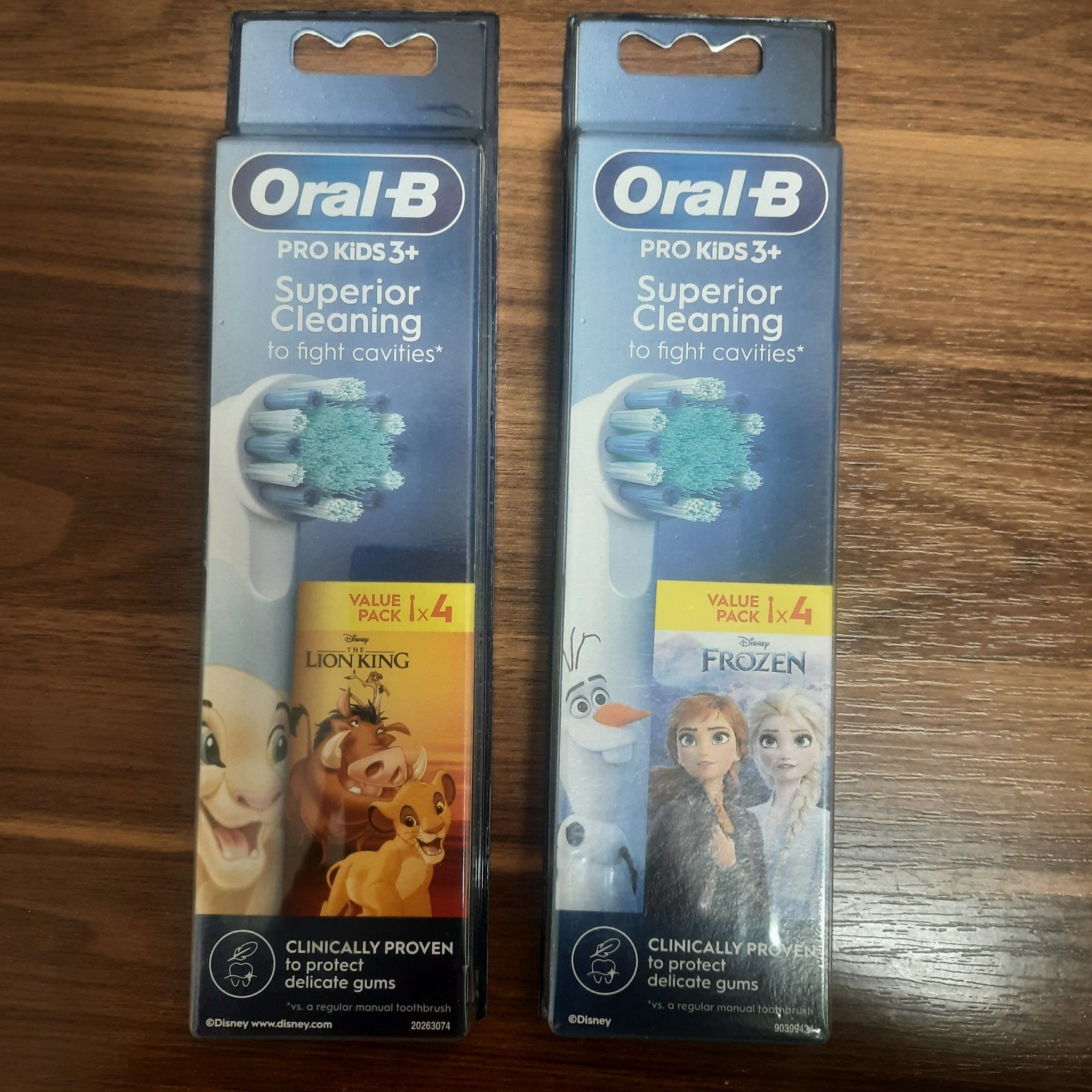 Насадки на дитячі електричні зубні щітки 4 шт ORAL-B pro braun
