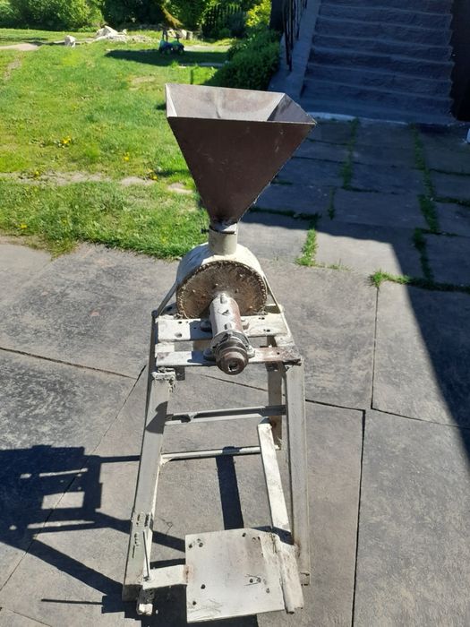 Млин саморобний млин