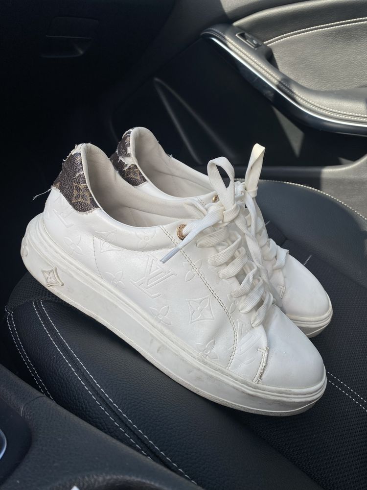 Buty sneakersy louis vuitton 39