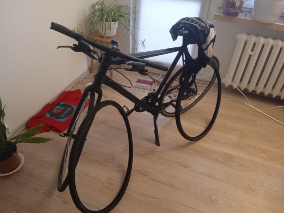 Rower szosowy , koła 28 , 9kg