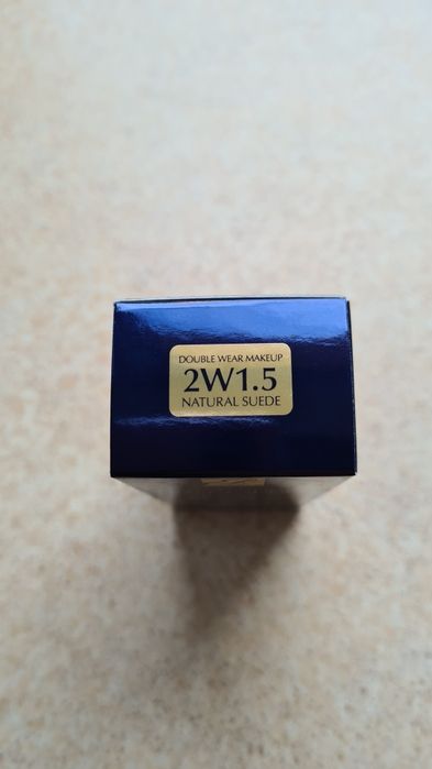Estée Lauder Double Wear 2W1.5 Natural Suede