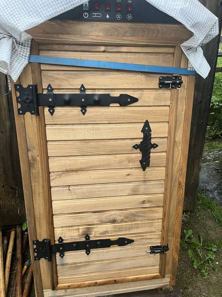 Продається коптілочка на 50 кг