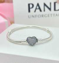 Срібний Браслет Пандора Блискуче Серце Pandora з камінцями, каблучки