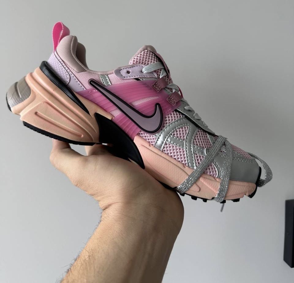 БЕЗ ПЕРЕДОПЛАТ‼️36-41 Спортивні жіночі кросівки Nike V2K Run Pink найк