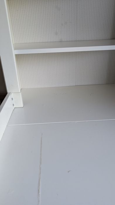 Regał Hensvik z przewijakiem