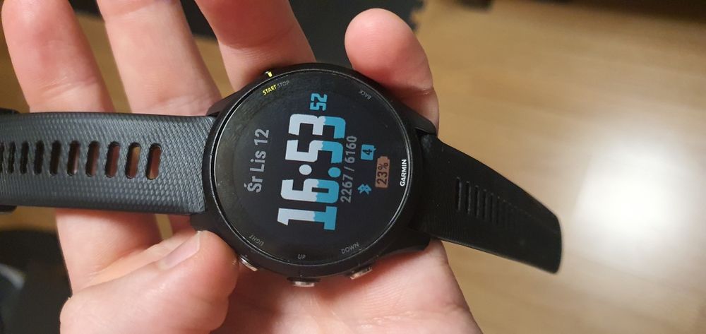 Garmin Forerunner 255 Music Czarny