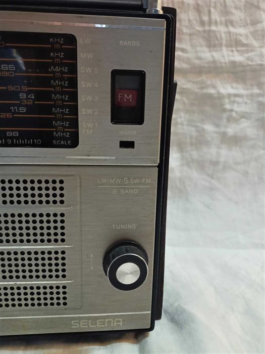 Rádio Selena B217