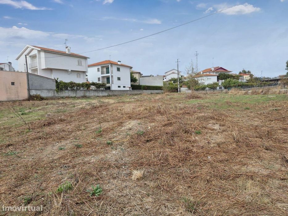Terreno para Construção em Santa Cruz, Chaves