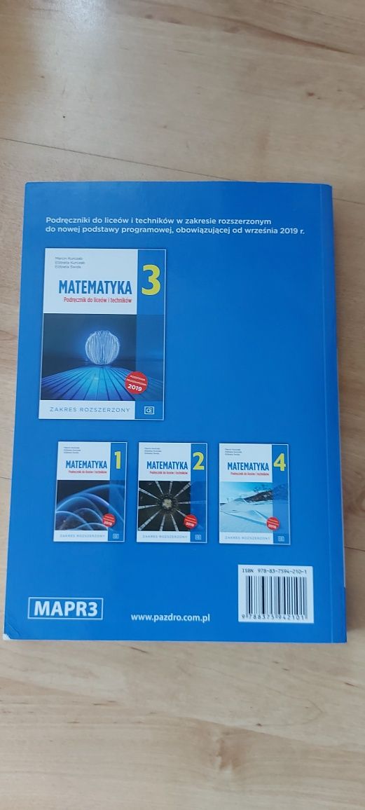 Sprzedam podręcznik do matematyki  3