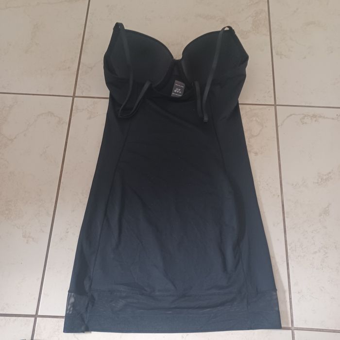 Koszulka wyszczuplajaca ISAW IT FIRST jak nowa M/L