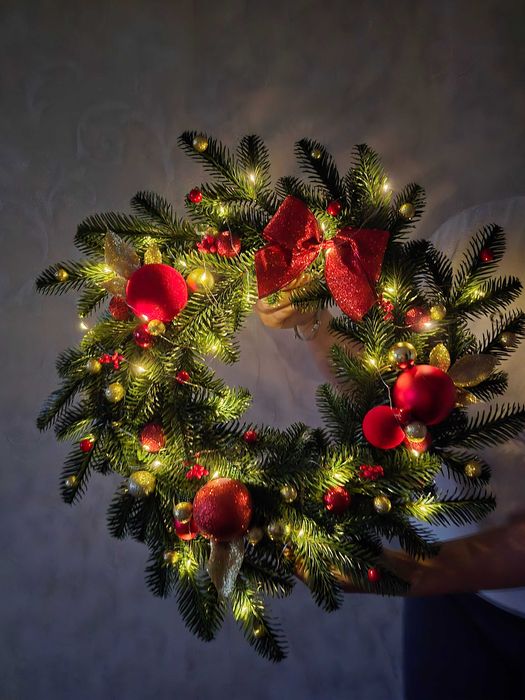 Різдвяний вінок на двері  “Класичне свято”