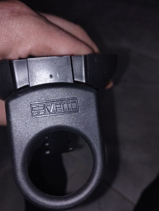 Висувна вішалка для галстуків. Виробництво Італія.