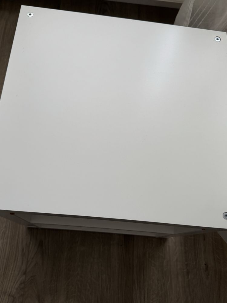Regal półka Kallax IKEA biały 42x41 cm z wkładem jak nowa