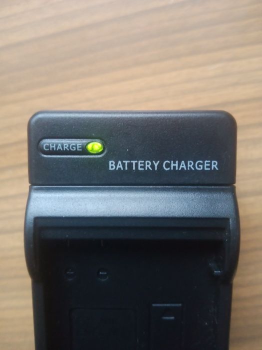 Ładowarka do baterii aparatu Nikon