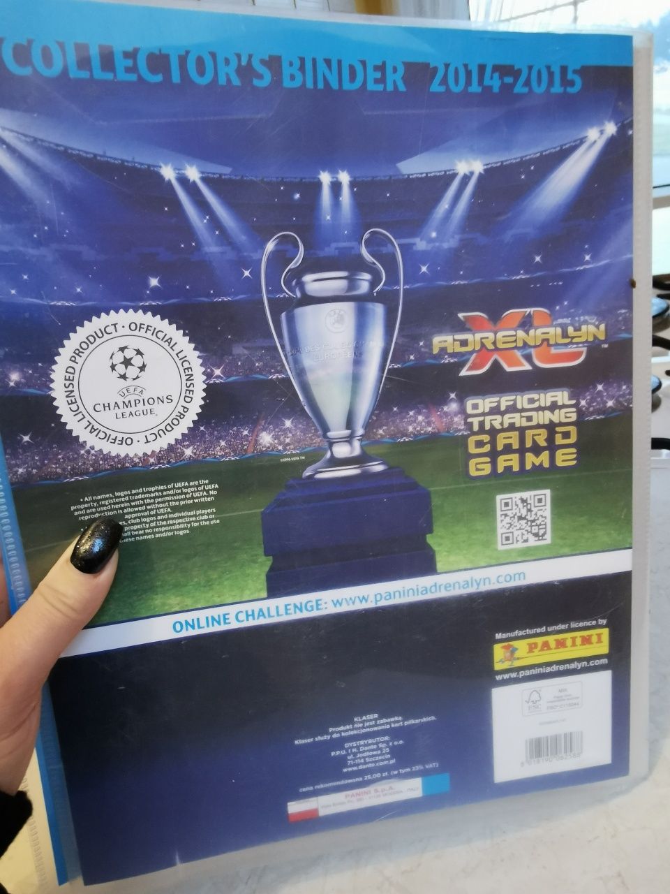 Album FIFA Adrenalyn XL na karty piłkarskie
