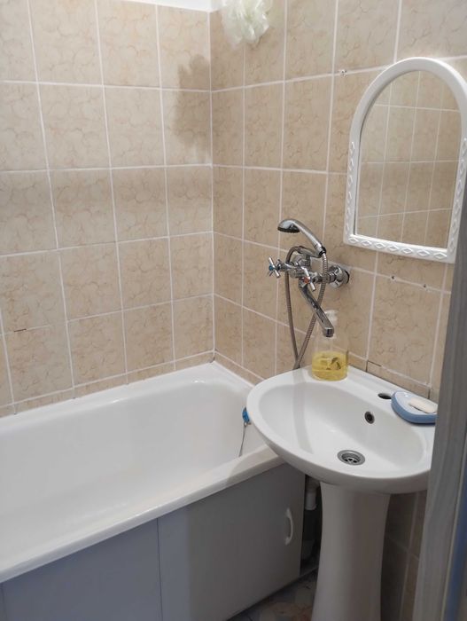 Здам квартиру подобово м.Вараш