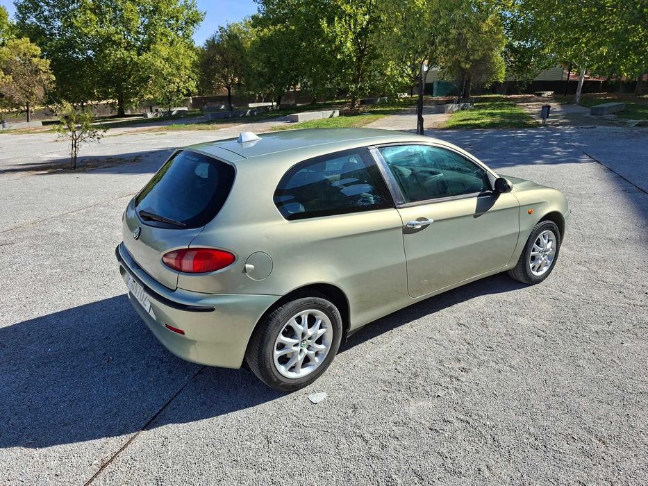 Alfa Romeo 147 1.6cc, 120 cv, Gasolina/GPL, Muito Boa Condição!