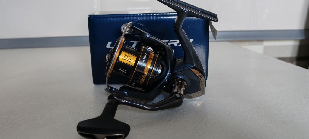 ПРОДАМ катушки Shimano Stradic c3000 FM та Ultegra c3000