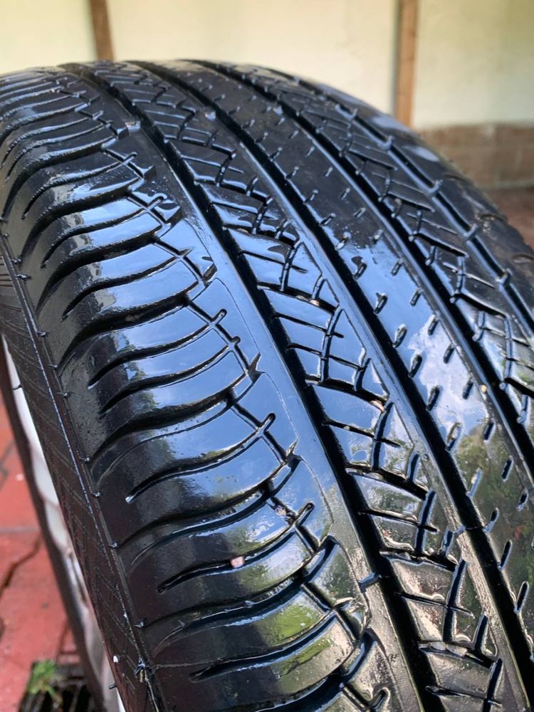 Sprzedam felgi samochodowe nissan qashqai  r 17