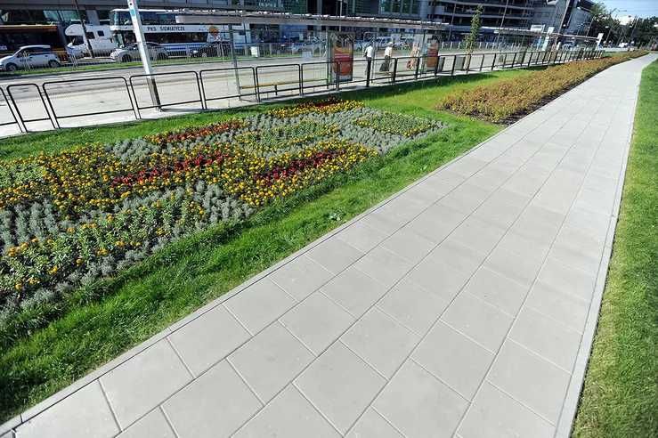 Obrzeże chodnikowe / trawnikowe/ krawężnik Polbruk 6x20 / 8x25 / 8x30