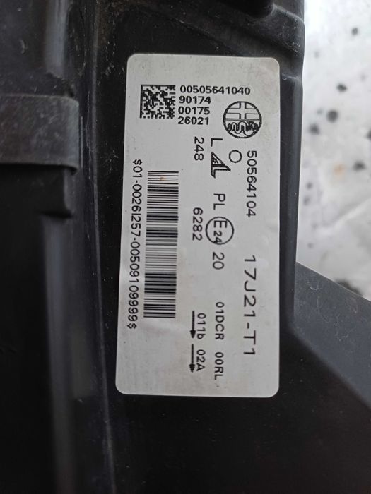 lampa lewa alfa romeo giulia xenon skrętny led model 5056.4104