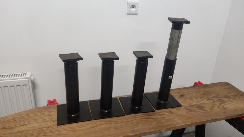 Kobyłki samochodowe regulowane grube