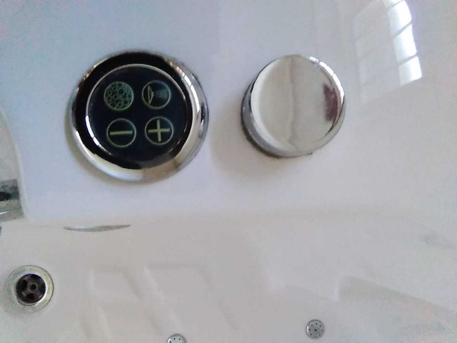 Banheira de hidromassagem