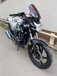 Мотоцикл Lifan KP200