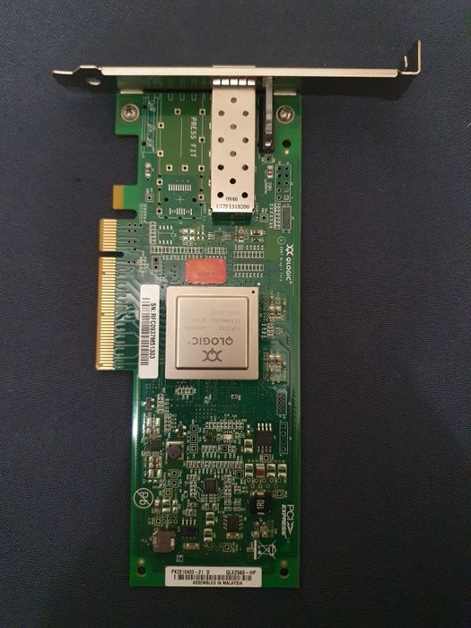 Мережевий адаптер QLogic QLE2560