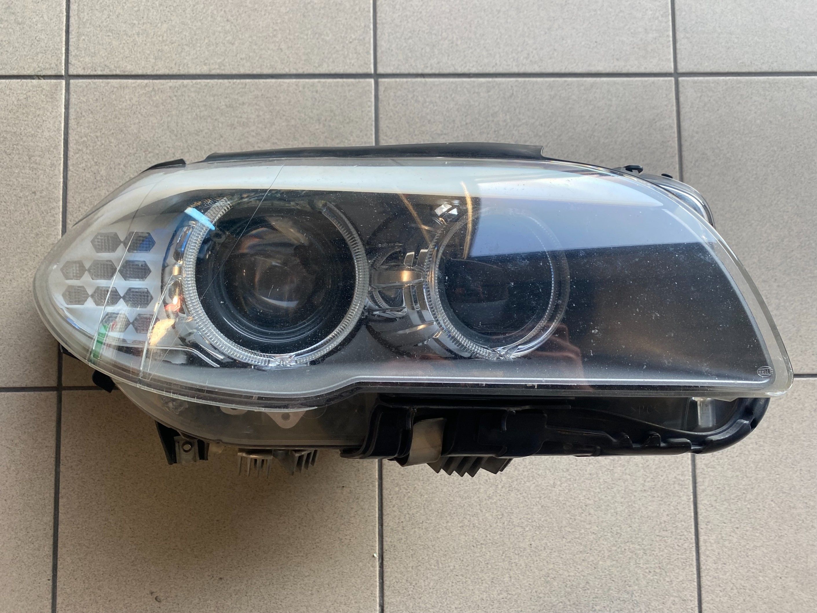 Kompletna Lampa Prawa Przednia Bmw 5 F10