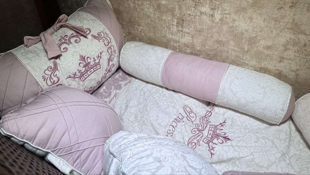 Дитячий постільний набір princesa  для ліжка для новонароджених