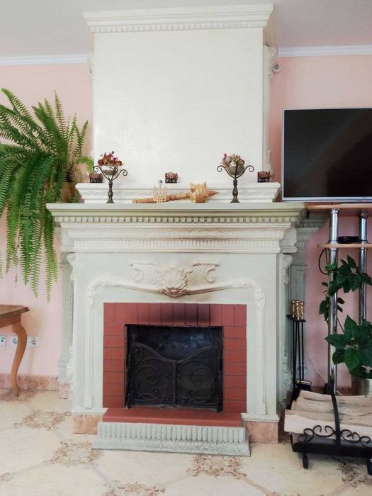 Продаж котеджу в самому серці Карпат. Яремче.