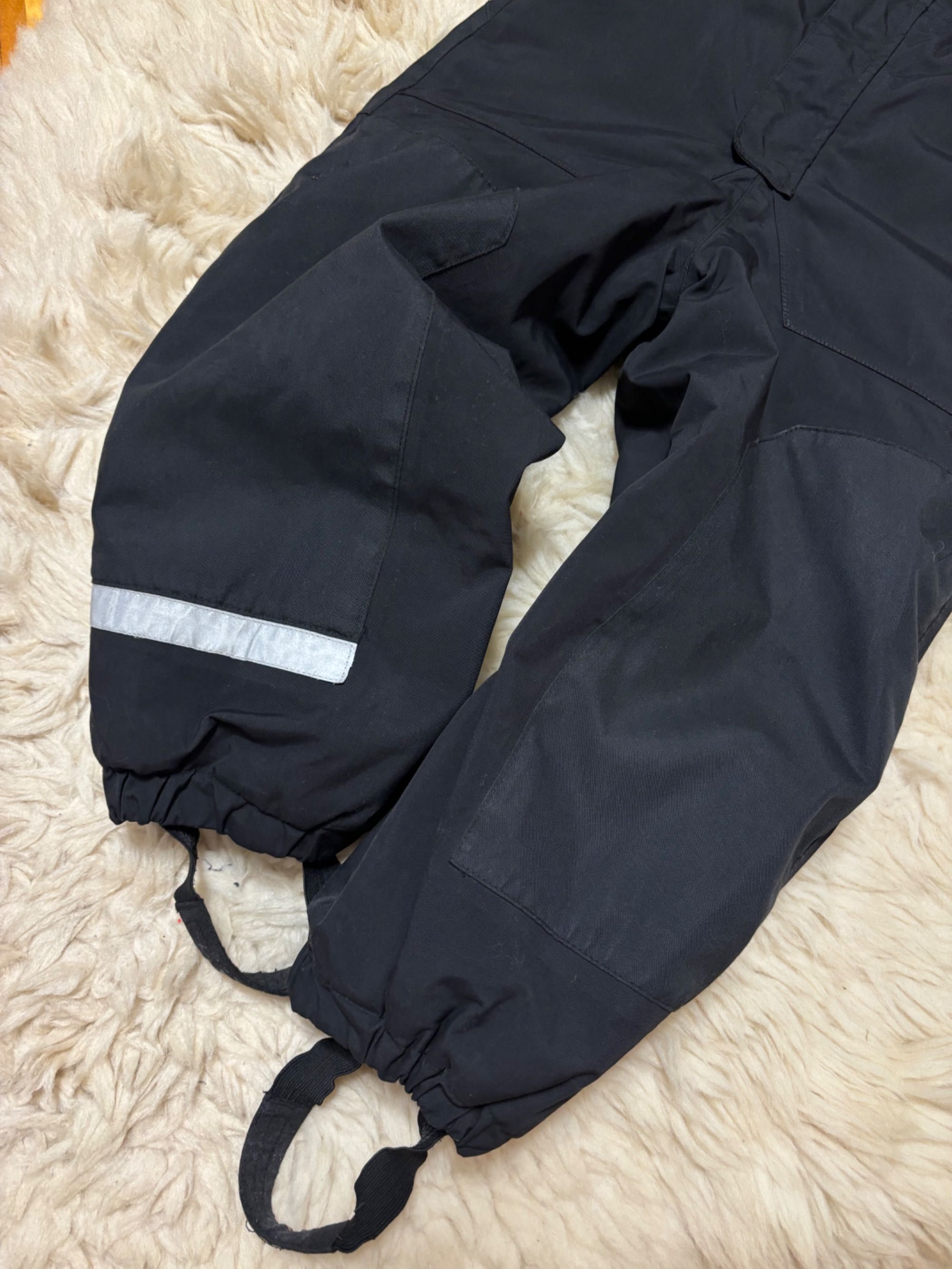 H&M Czarne ocieplane spodnie zimowe narciarskie szelki karczek r 116