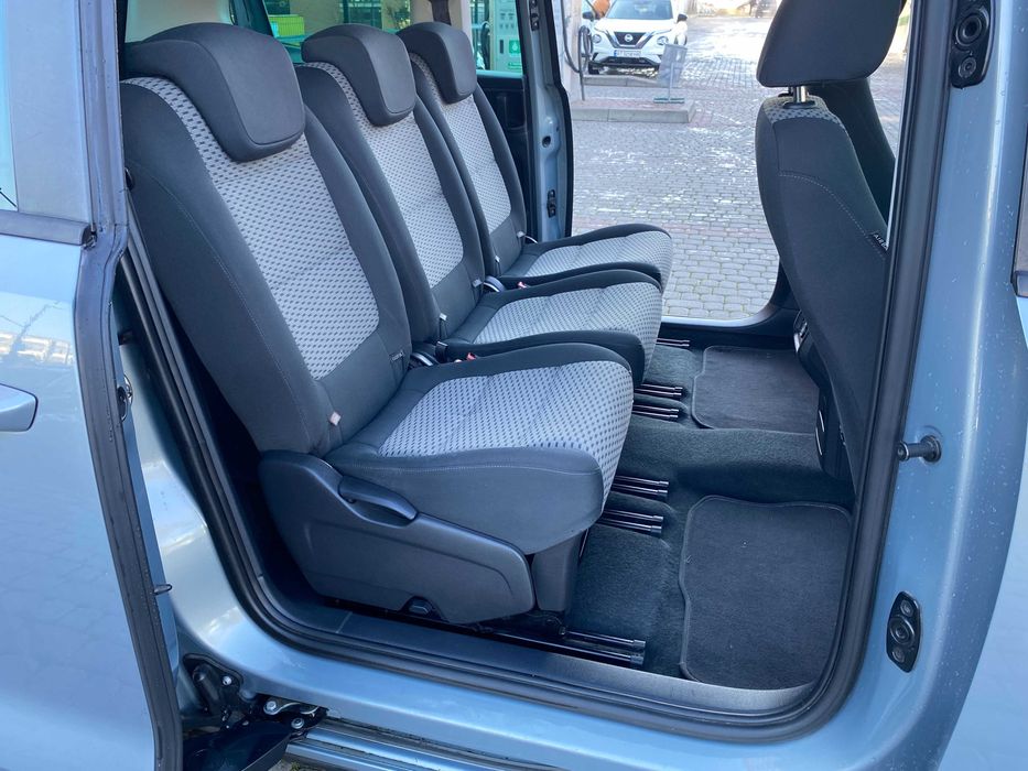 Volkswagen Sharan 2011 р.в. Гарний сімейний автомобіль