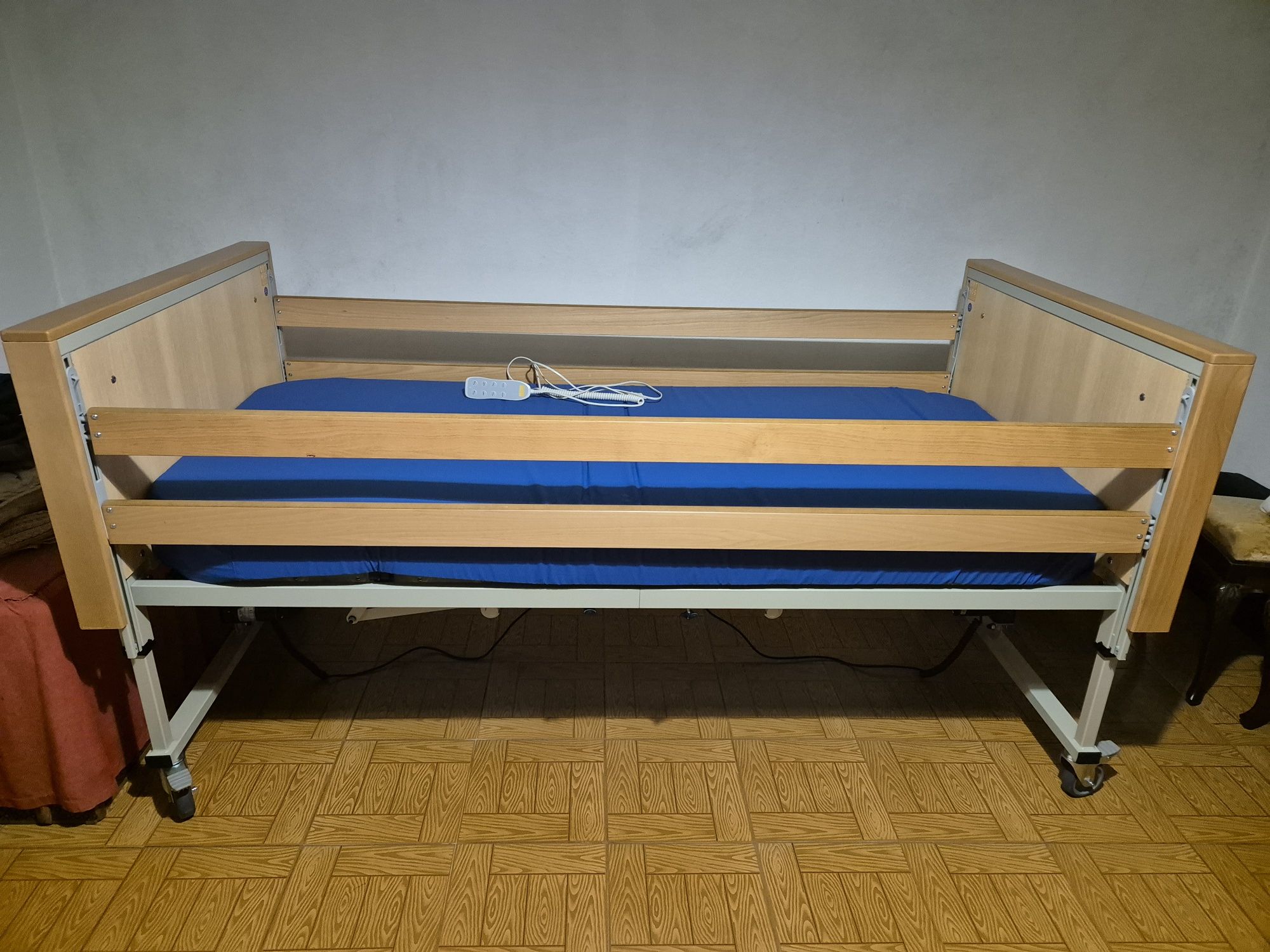 Cama articulada elevatoria