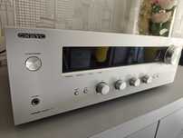 Amplituner stereo Onkyo TX-8020