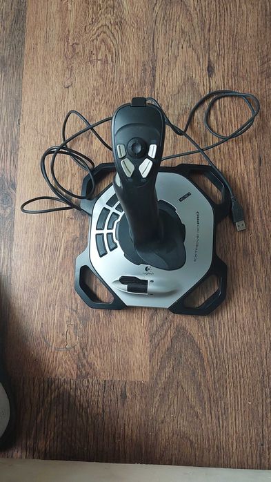 Logitech Extreme 3D Pro