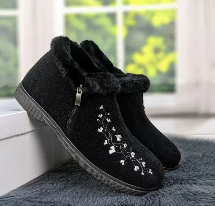 Жіночі бурки, чуні, тапочки на блискавці Сірі,бордо,чорні