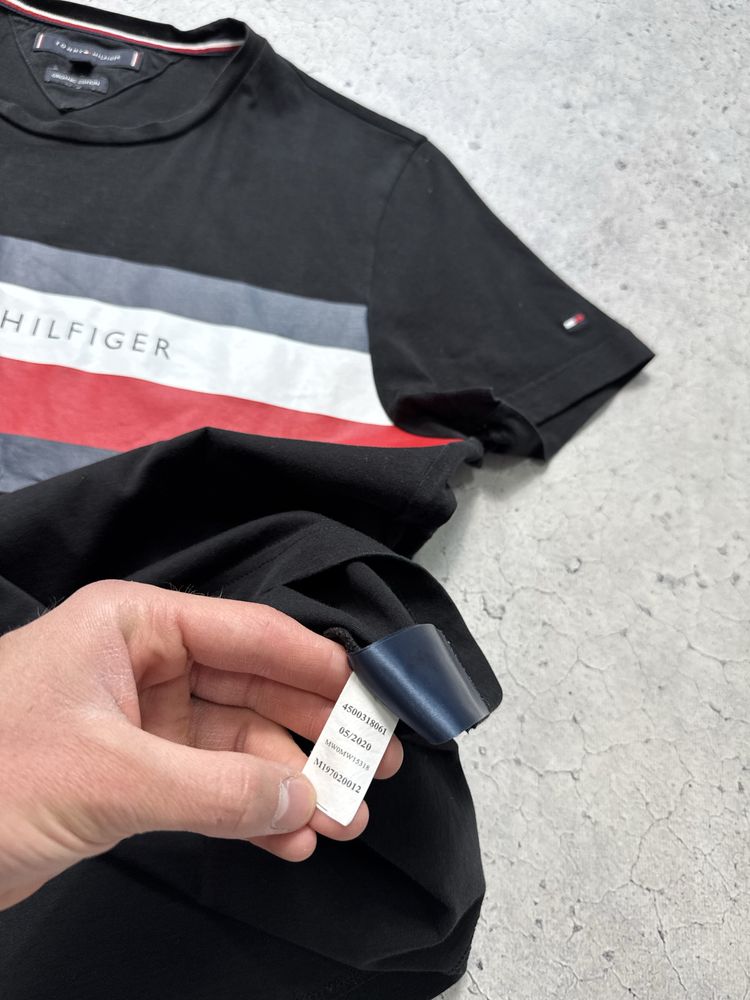 Мужская Футболка Tommy Hilfiger С Большим Логотипом Оригинал S-M