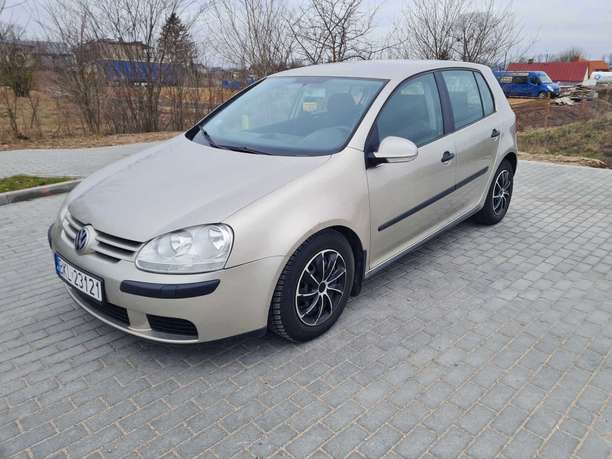 VW golf 5 ładny długie opłaty