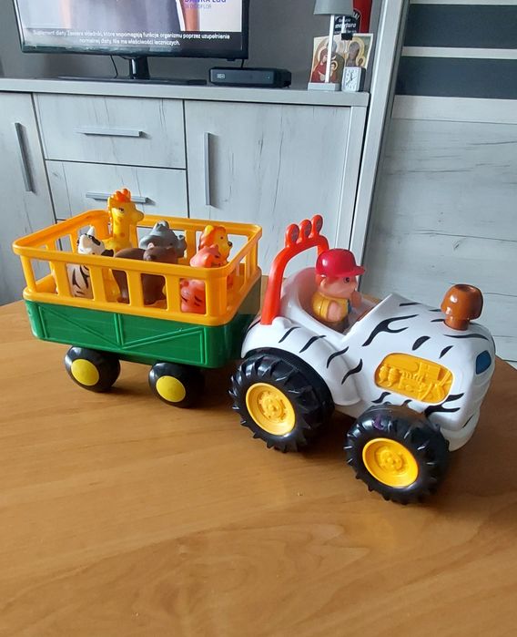 Traktor Safari ze zwierzątkami Dumel