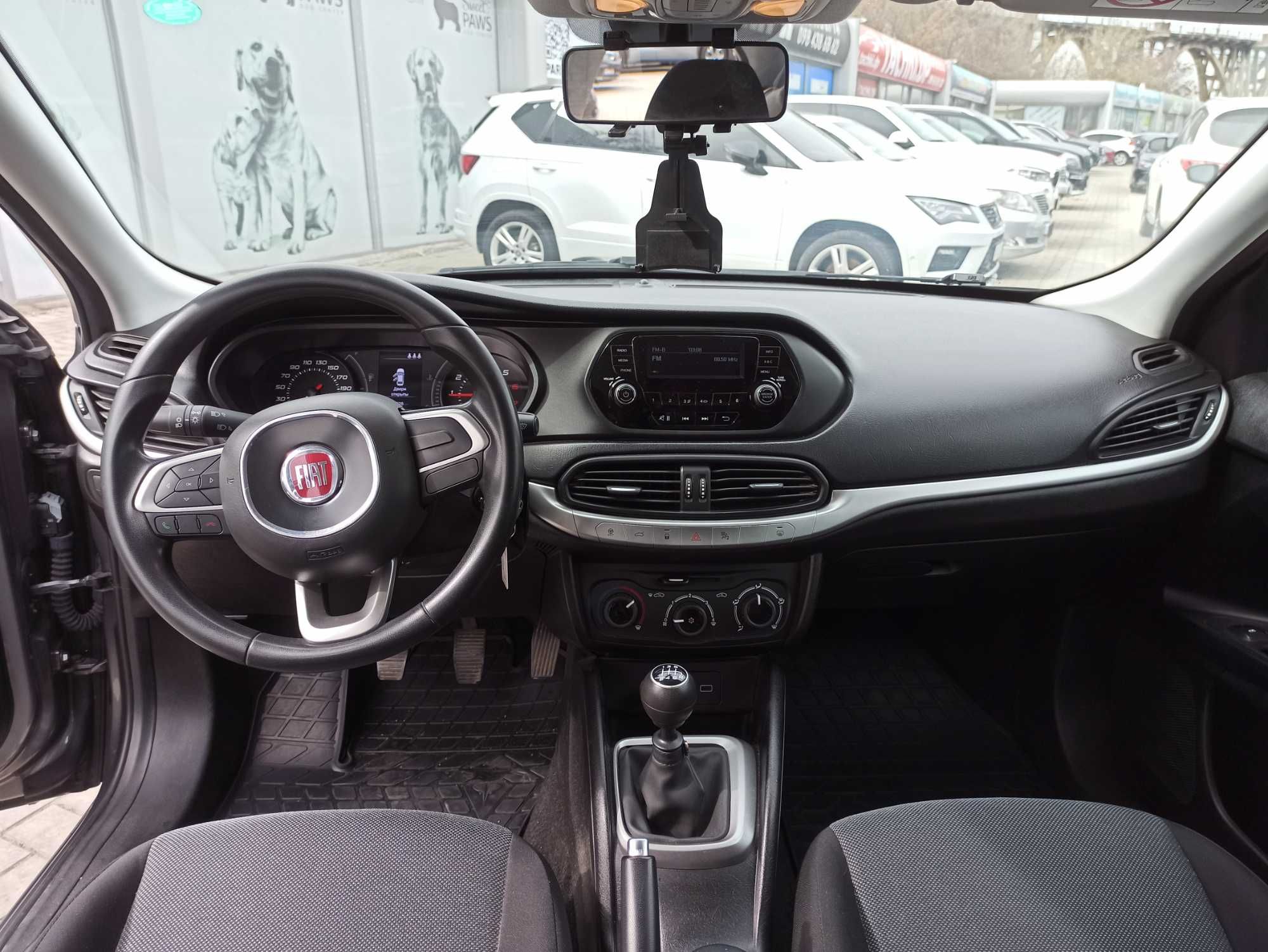 Fiat Tipo 2019 року