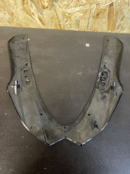 Czasza czacha owiewka plastik Suzuki GSXR 1000 K9-L6