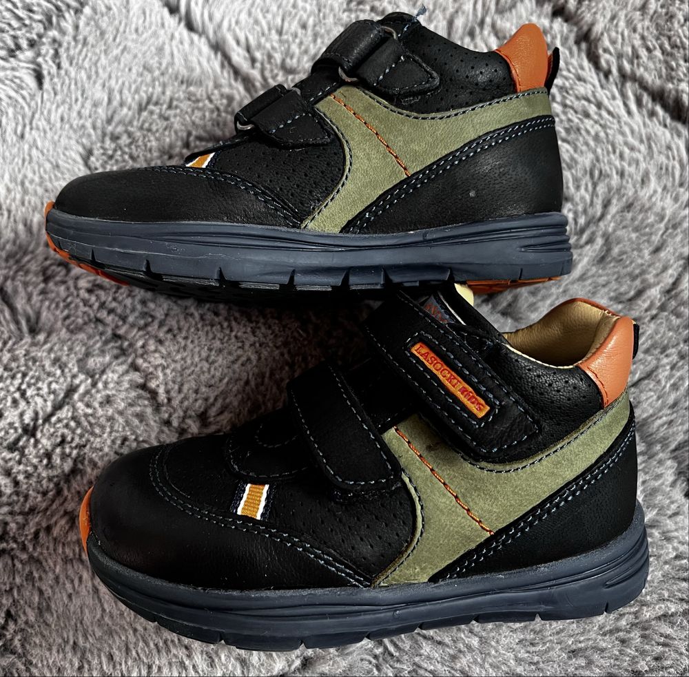 Półbuty chłopięce, sneakersy skóra skórzane r 22