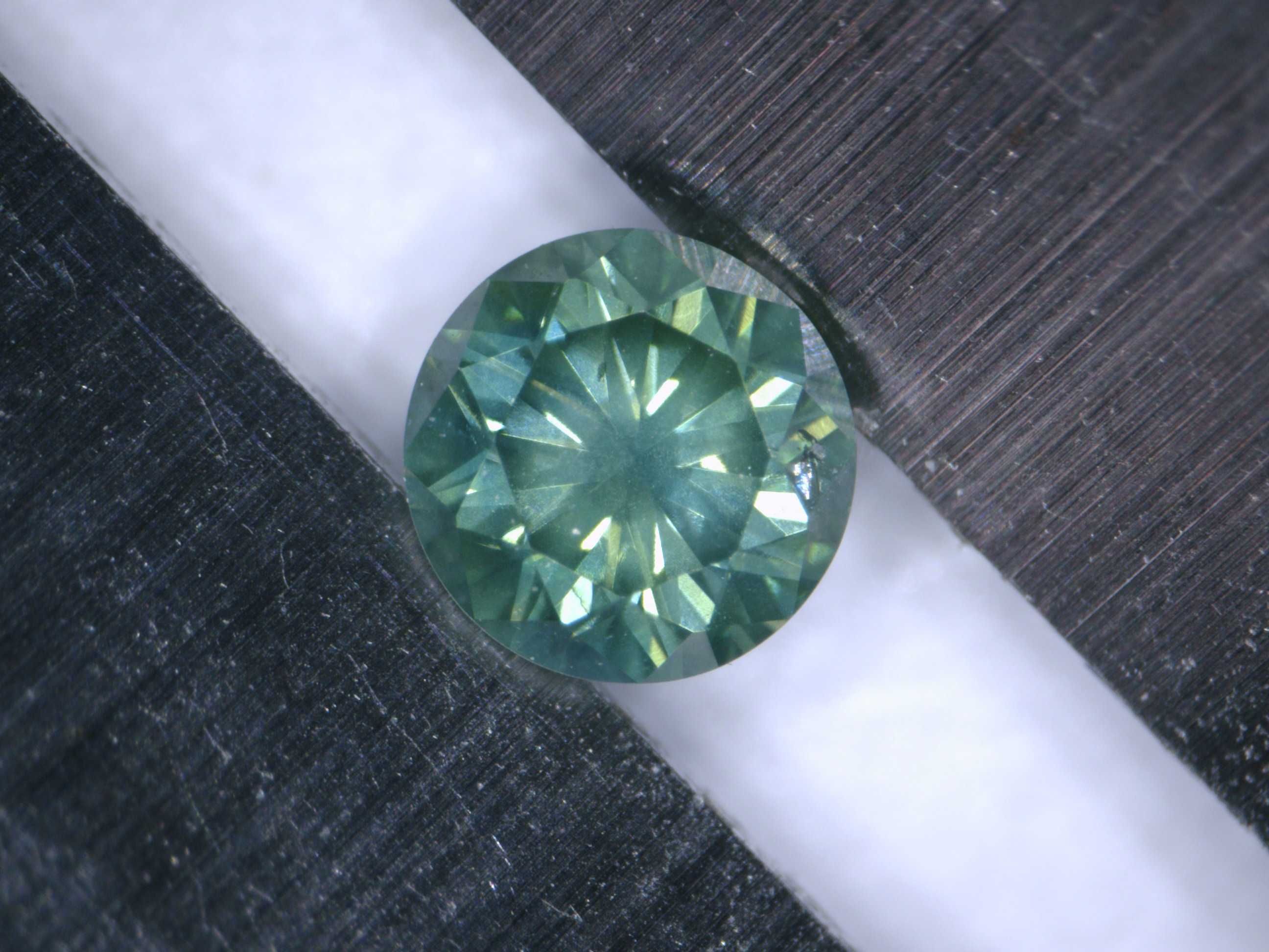 Diament 0.06ct Zielony Brylant I1