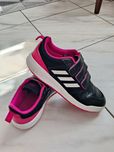 Кросівки Adidas, мокосини, спортивне взуття