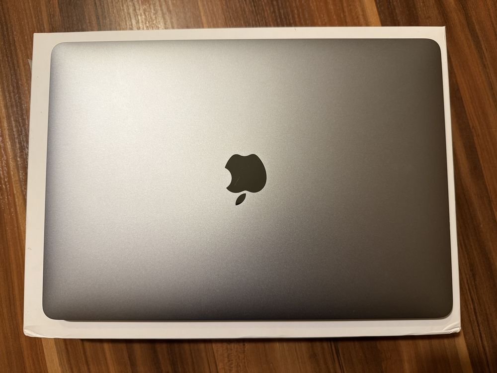 Laptop Apple Macbook Pro 13 M1 8GB 256GB Space Grey