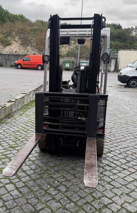 Empilhador eletrico BT C3E160L