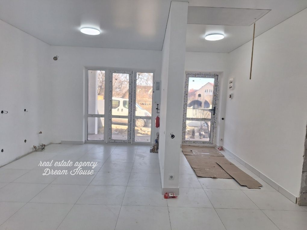 Будинок ДУПЛЕКС з РЕМОНТОМ 93 м в центрі Борисполя еОселя еВідновлення